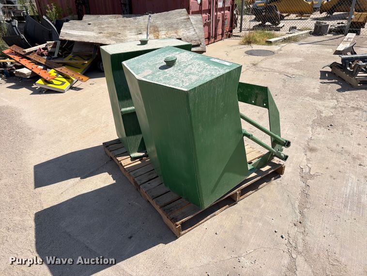 image for item MZ9970 (2) front mount fuel tanks