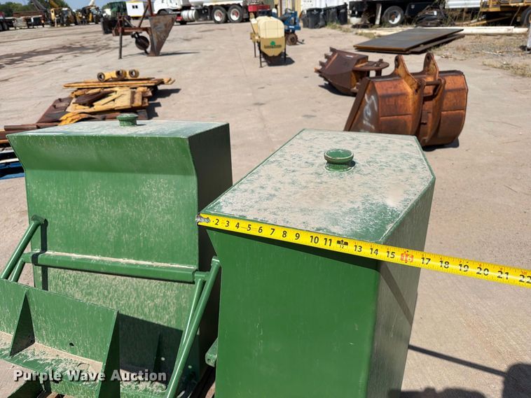 image for item MZ9970 (2) front mount fuel tanks