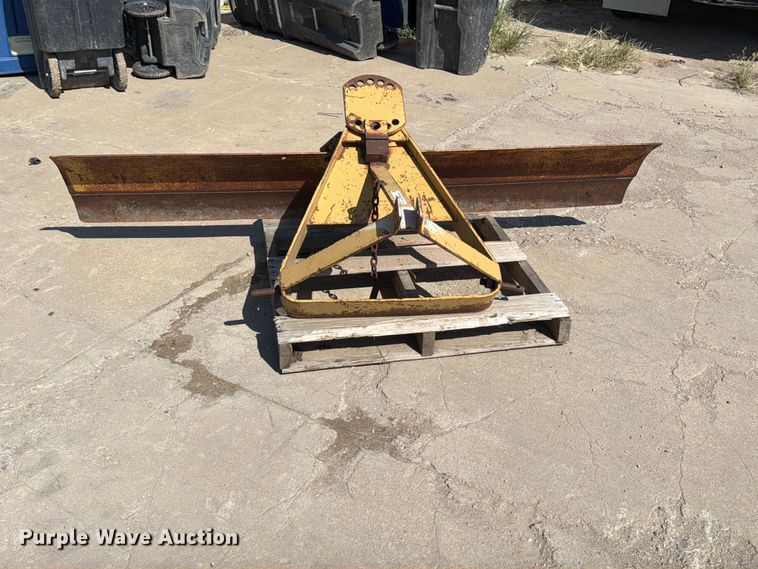 image for item MZ9974 Blade