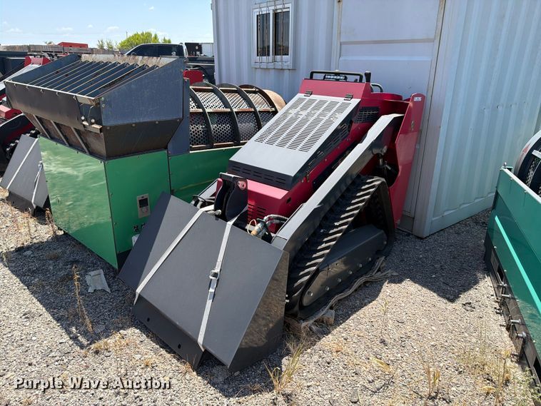 Erie Industries SCL850 compact utility loader