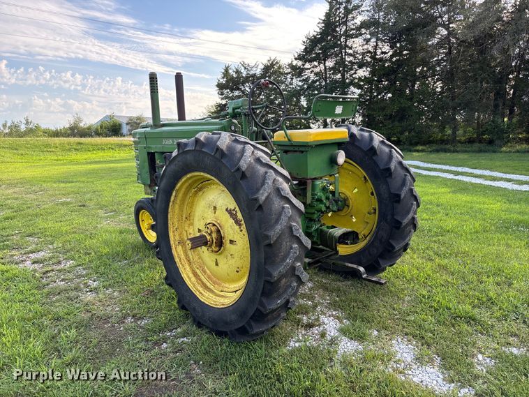 image for item NM9875 1945 John Deere GM tractor