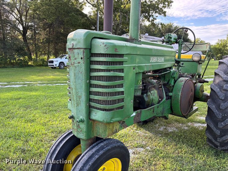 image for item NM9875 1945 John Deere GM tractor