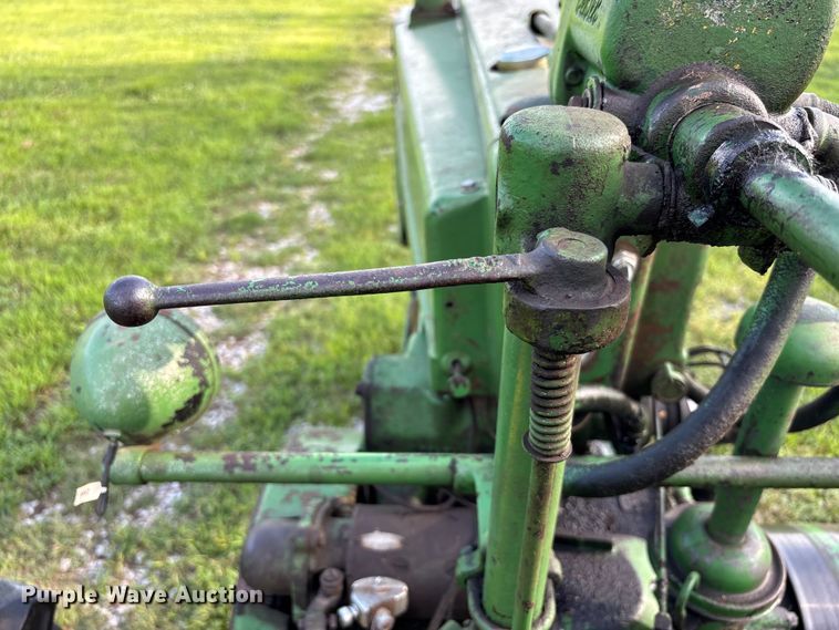 image for item NM9875 1945 John Deere GM tractor