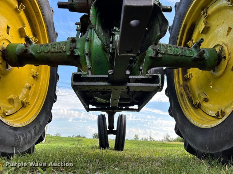 image for item NM9875 1945 John Deere GM tractor