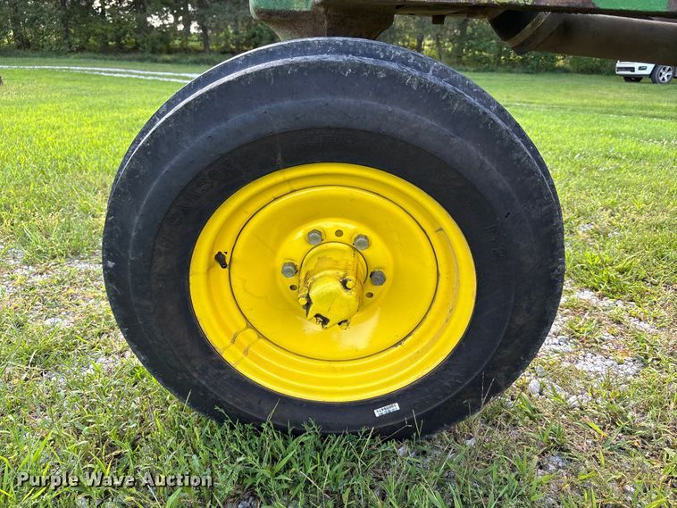image for item NM9875 1945 John Deere GM tractor
