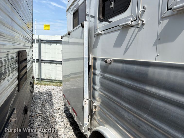 image for item YA4311 2023 Lakota Charger horse trailer