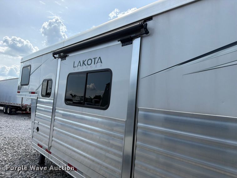 image for item YA4311 2023 Lakota Charger horse trailer