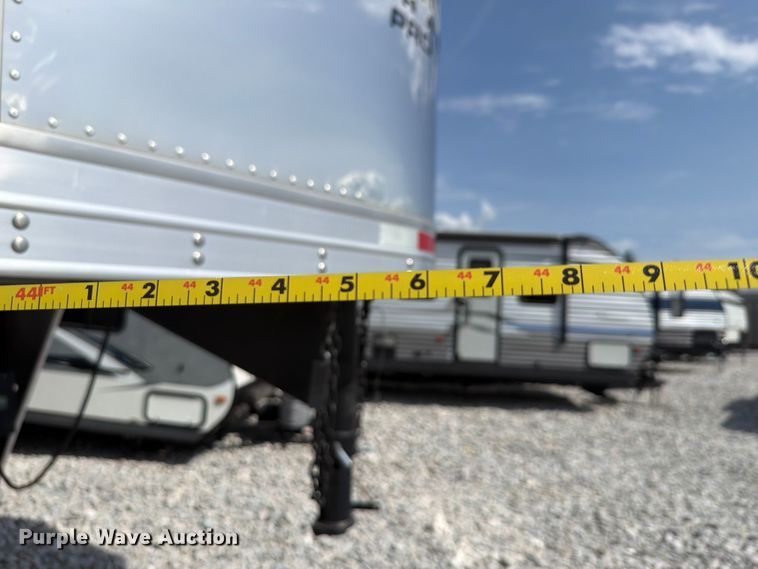 image for item YA4311 2023 Lakota Charger horse trailer