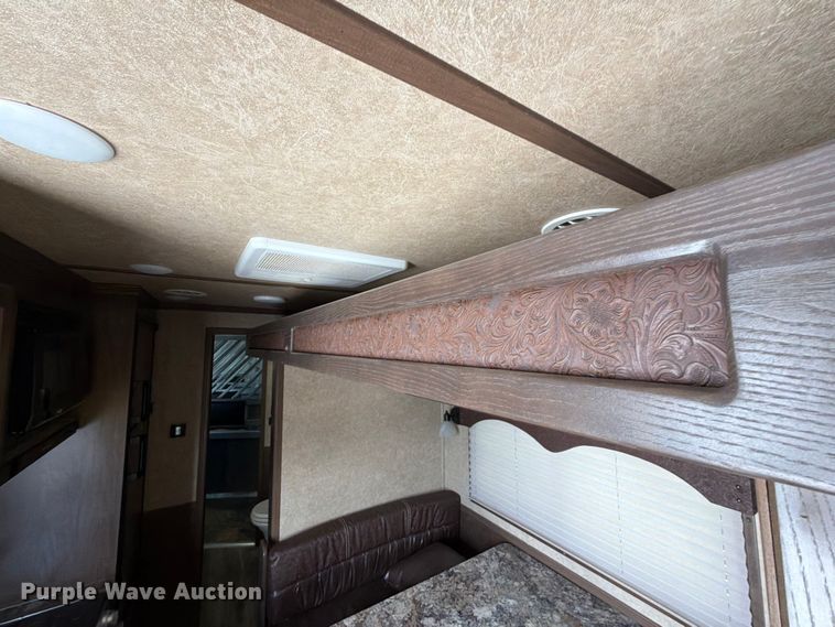 image for item YA4311 2023 Lakota Charger horse trailer
