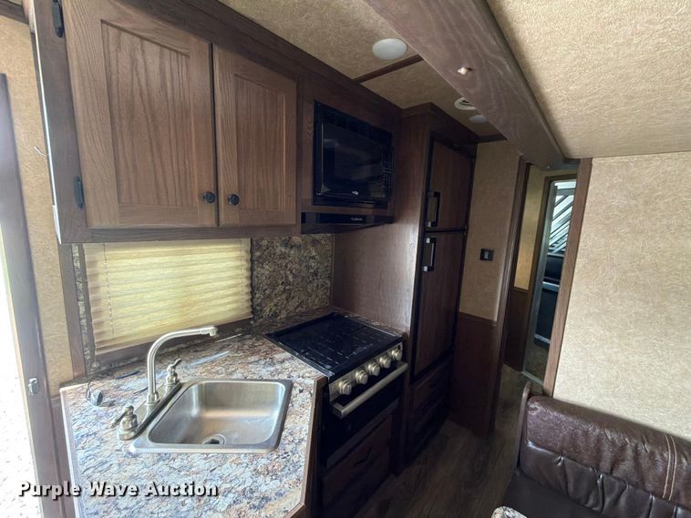 image for item YA4311 2023 Lakota Charger horse trailer