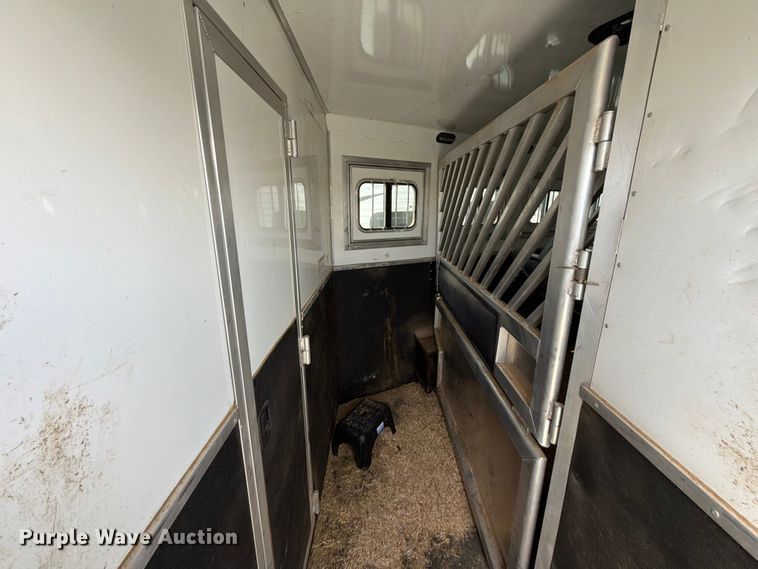 image for item YA4311 2023 Lakota Charger horse trailer