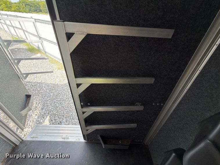 image for item YA4311 2023 Lakota Charger horse trailer