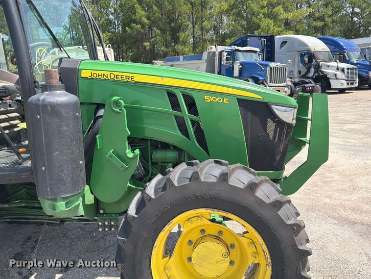 image for item YA4489 2023 John Deere 5100E MFWD tractor