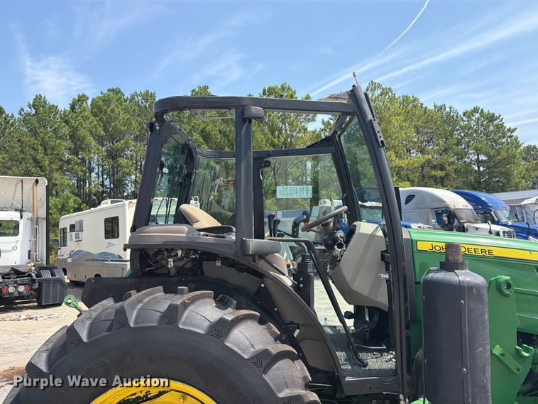 image for item YA4489 2023 John Deere 5100E MFWD tractor