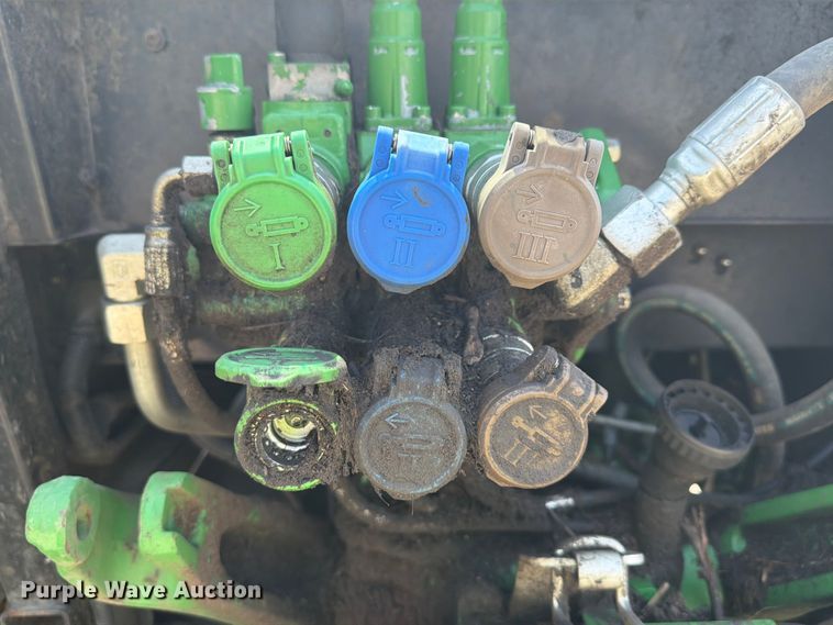 image for item YA4489 2023 John Deere 5100E MFWD tractor