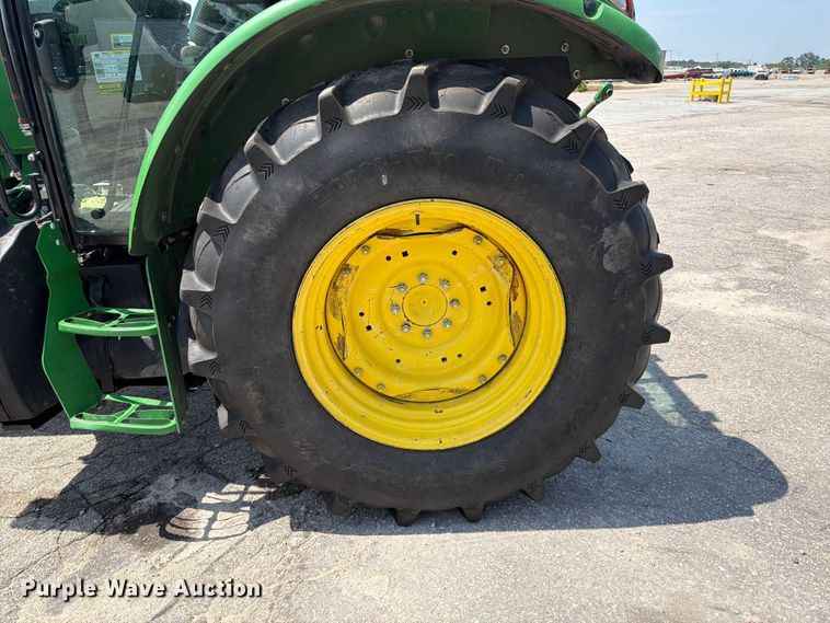 image for item YA4489 2023 John Deere 5100E MFWD tractor