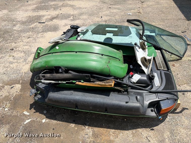 image for item YA4489 2023 John Deere 5100E MFWD tractor