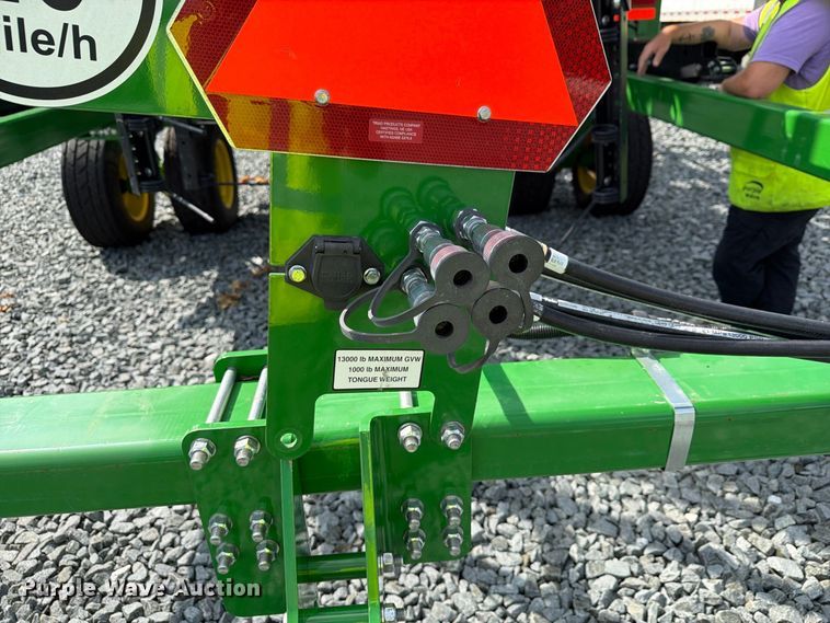 image for item YA4554 2021 John Deere 2230FH field cultivator