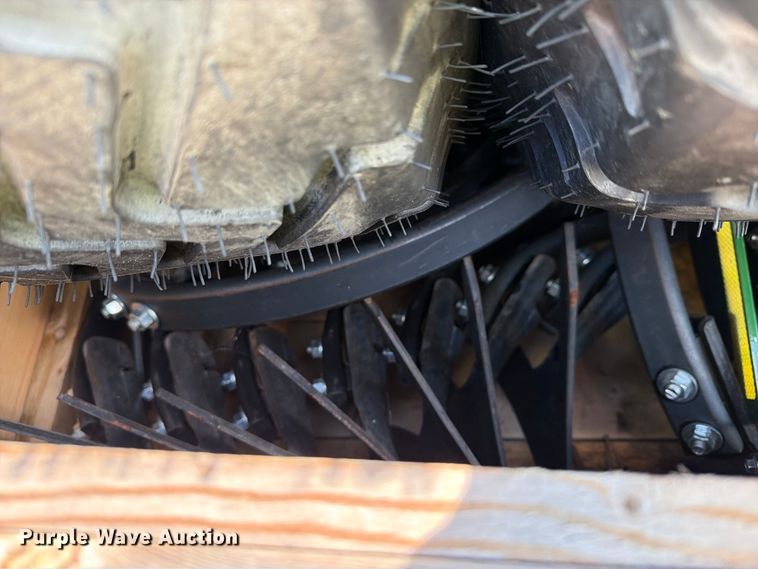 image for item YA4554 2021 John Deere 2230FH field cultivator