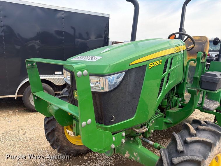 image for item YA4631 2022 John Deere 5055E MFWD tractor