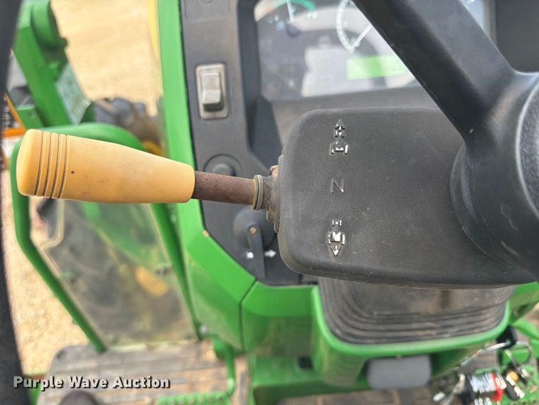 image for item YA4631 2022 John Deere 5055E MFWD tractor