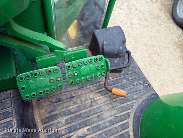 image for item YA4631 2022 John Deere 5055E MFWD tractor