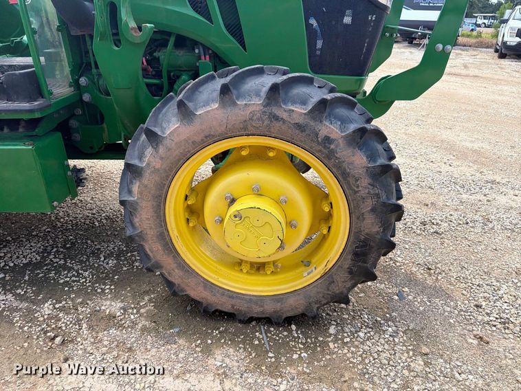 image for item YA4631 2022 John Deere 5055E MFWD tractor