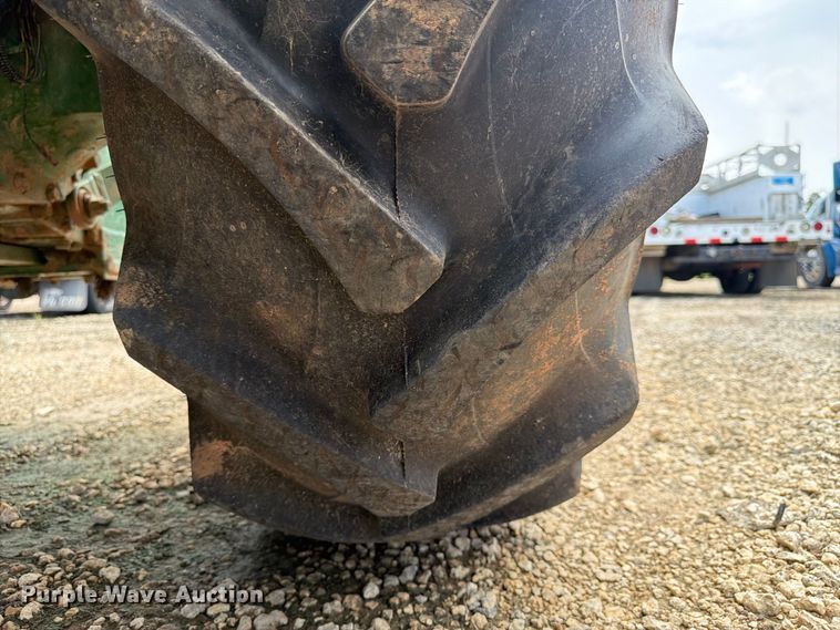 image for item YA4631 2022 John Deere 5055E MFWD tractor