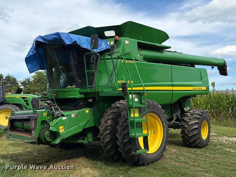 2011 John Deere 9770 STS RWA combine