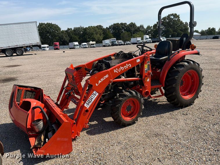 2022 Kubota L3902 MFWD tractor