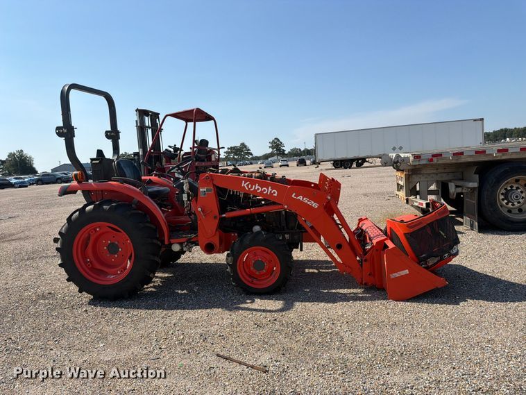 image for item YA4663 2022 Kubota L3902 MFWD tractor