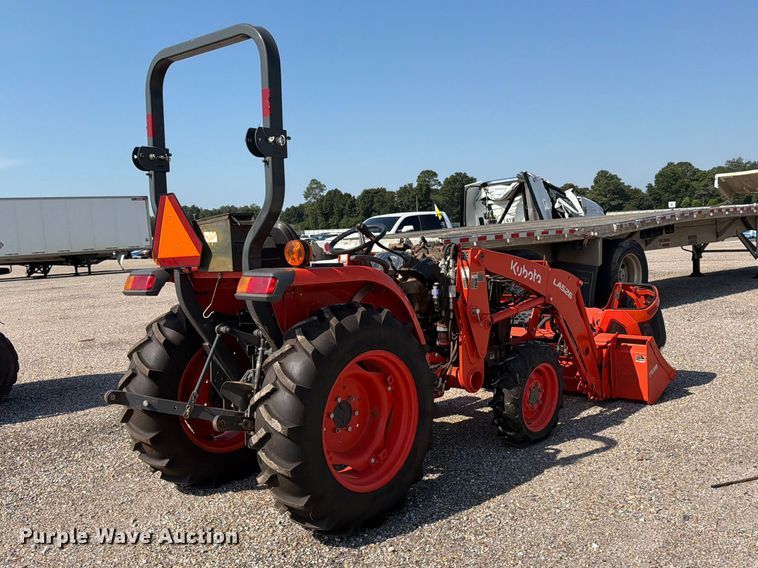 image for item YA4663 2022 Kubota L3902 MFWD tractor