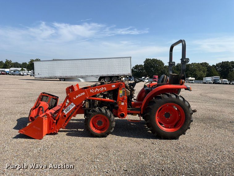 image for item YA4663 2022 Kubota L3902 MFWD tractor