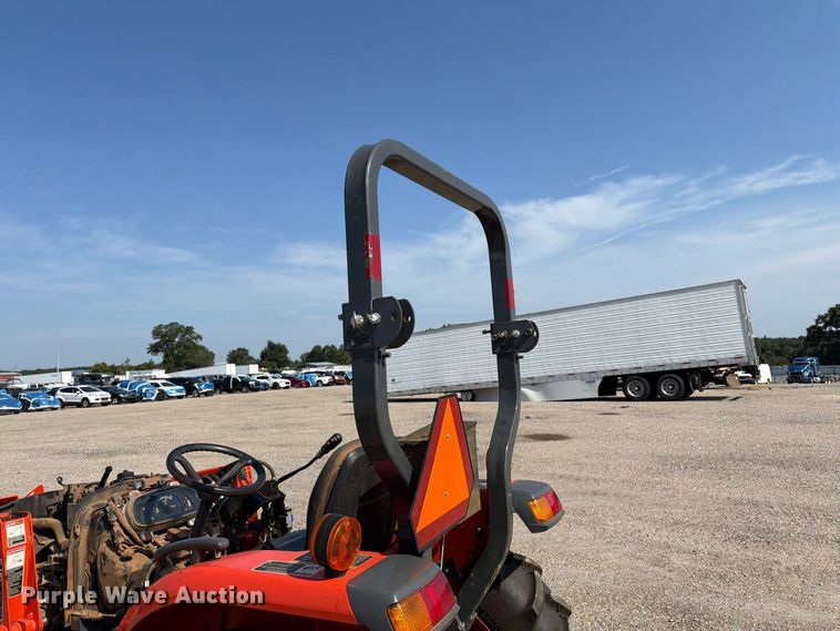 image for item YA4663 2022 Kubota L3902 MFWD tractor