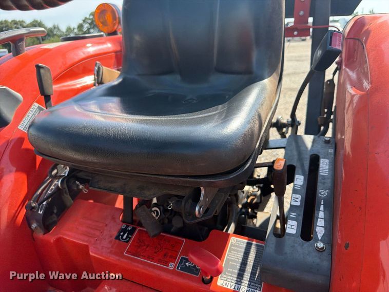 image for item YA4663 2022 Kubota L3902 MFWD tractor