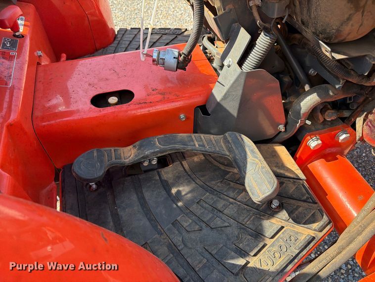 image for item YA4663 2022 Kubota L3902 MFWD tractor