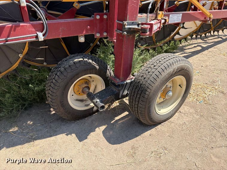 image for item YA4719 2023 Darf 1017LFMWAB hay rake