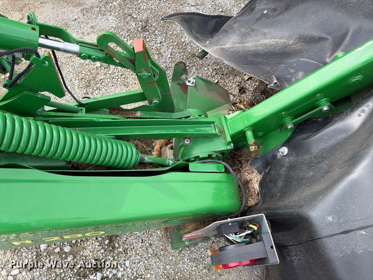 image for item YA4721 2023 John Deere 280 disc mower