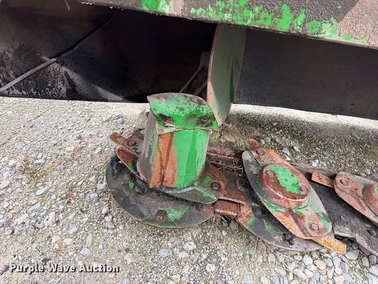 image for item YA4721 2023 John Deere 280 disc mower