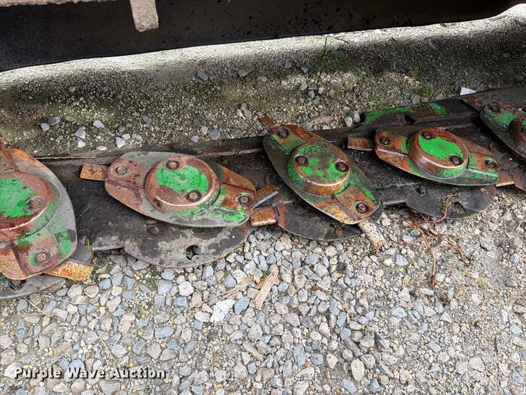 image for item YA4721 2023 John Deere 280 disc mower