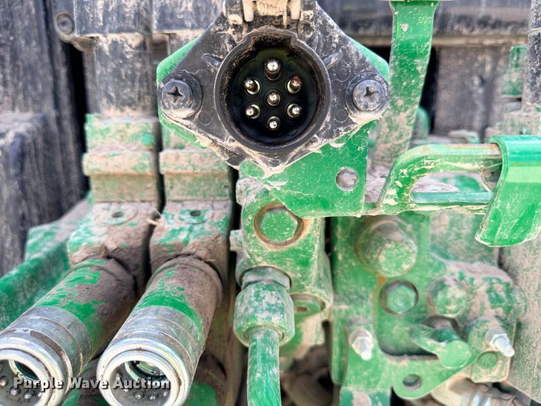 image for item YA4831 2022 John Deere 6110M MFWD tractor