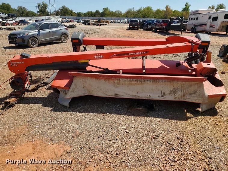 image for item YA4832 2025 Kuhn GMD3551TL disc mower