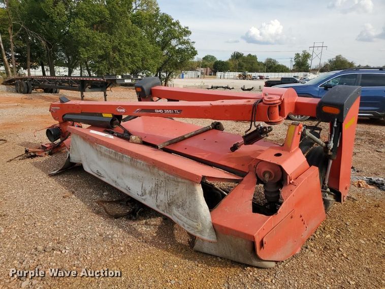 image for item YA4832 2025 Kuhn GMD3551TL disc mower