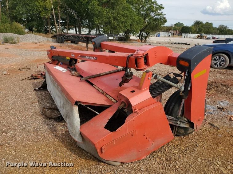 image for item YA4832 2025 Kuhn GMD3551TL disc mower