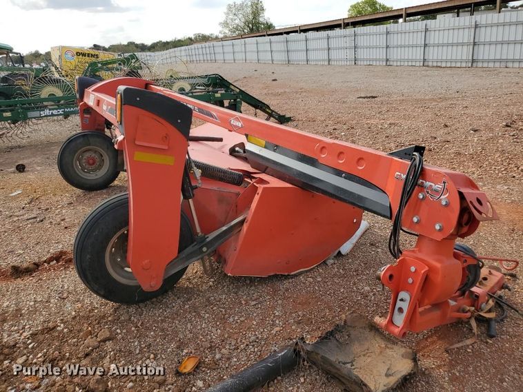 image for item YA4832 2025 Kuhn GMD3551TL disc mower