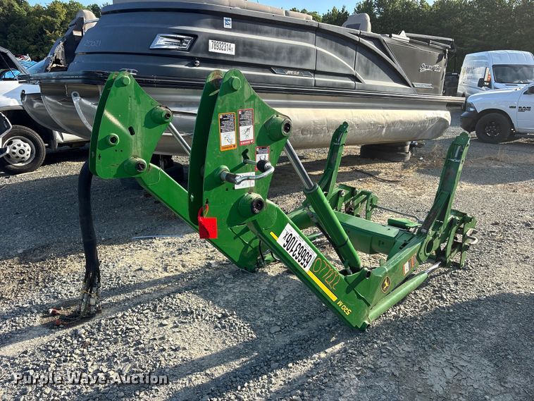 image for item YA4948 2021 John Deere 520M loader