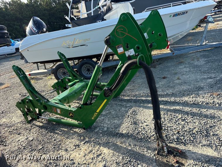 image for item YA4948 2021 John Deere 520M loader