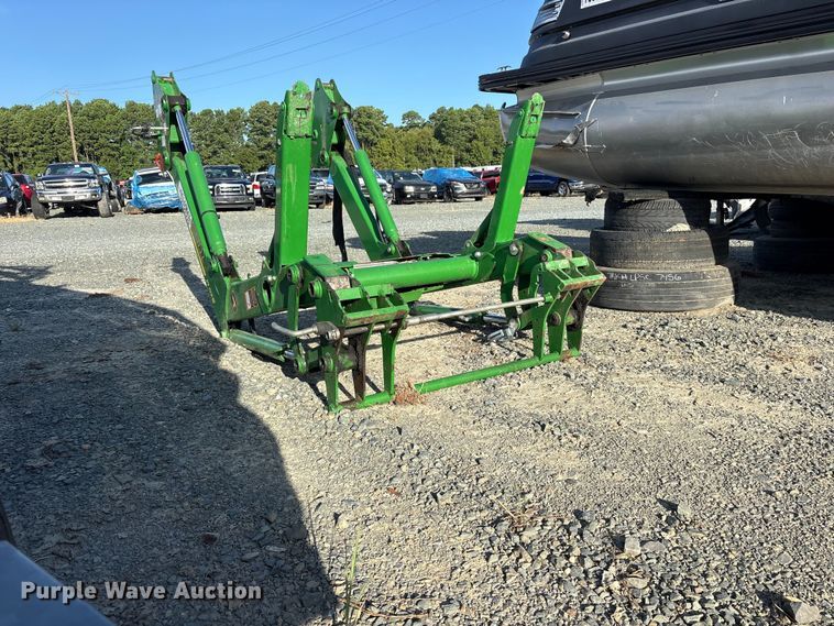 image for item YA4948 2021 John Deere 520M loader