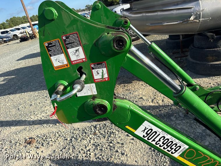 image for item YA4948 2021 John Deere 520M loader