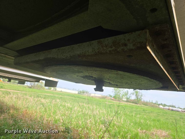 image for item DP8933 2008 Polar tank trailer